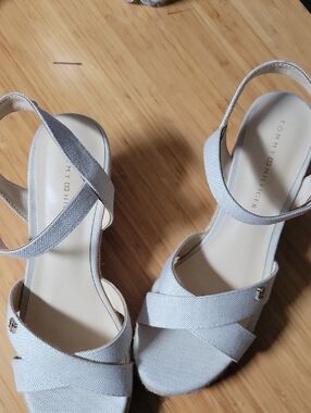Tommy Hilfiger Women's Light Blue Crisscross Slingback Sandals